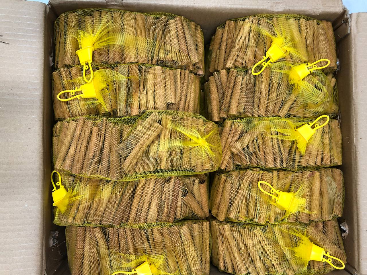 دارچین سیگاری ویتنامی یک کیلویی 5 چوب دارچین توبک بازرگانی براتی