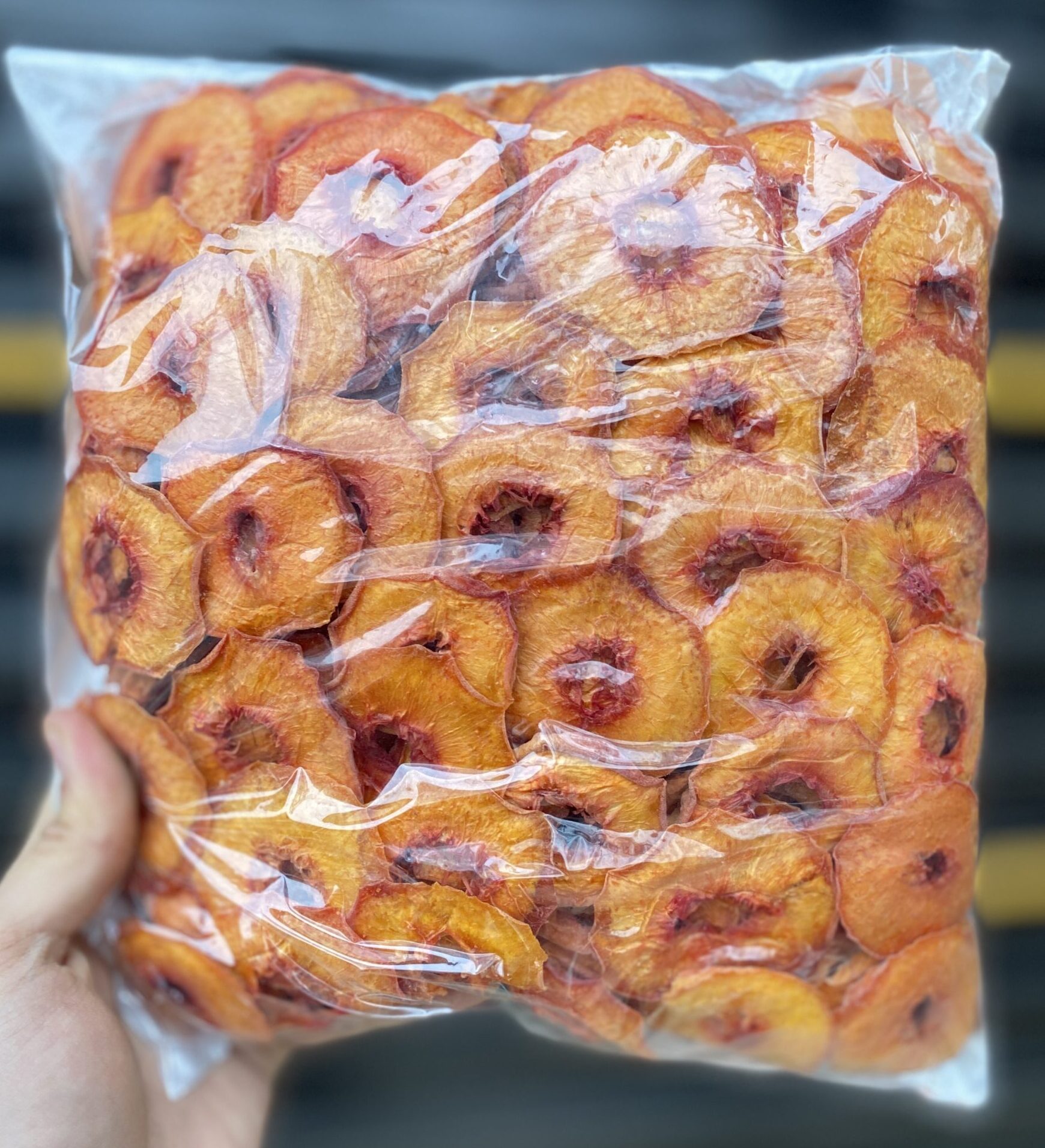 اسلایس هلو زعفرانی 1 اسلایس هلو زعفرانی بازرگانی براتی