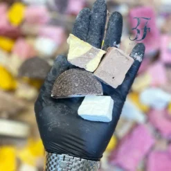 بستنی خشک میکس نیم کیلویی